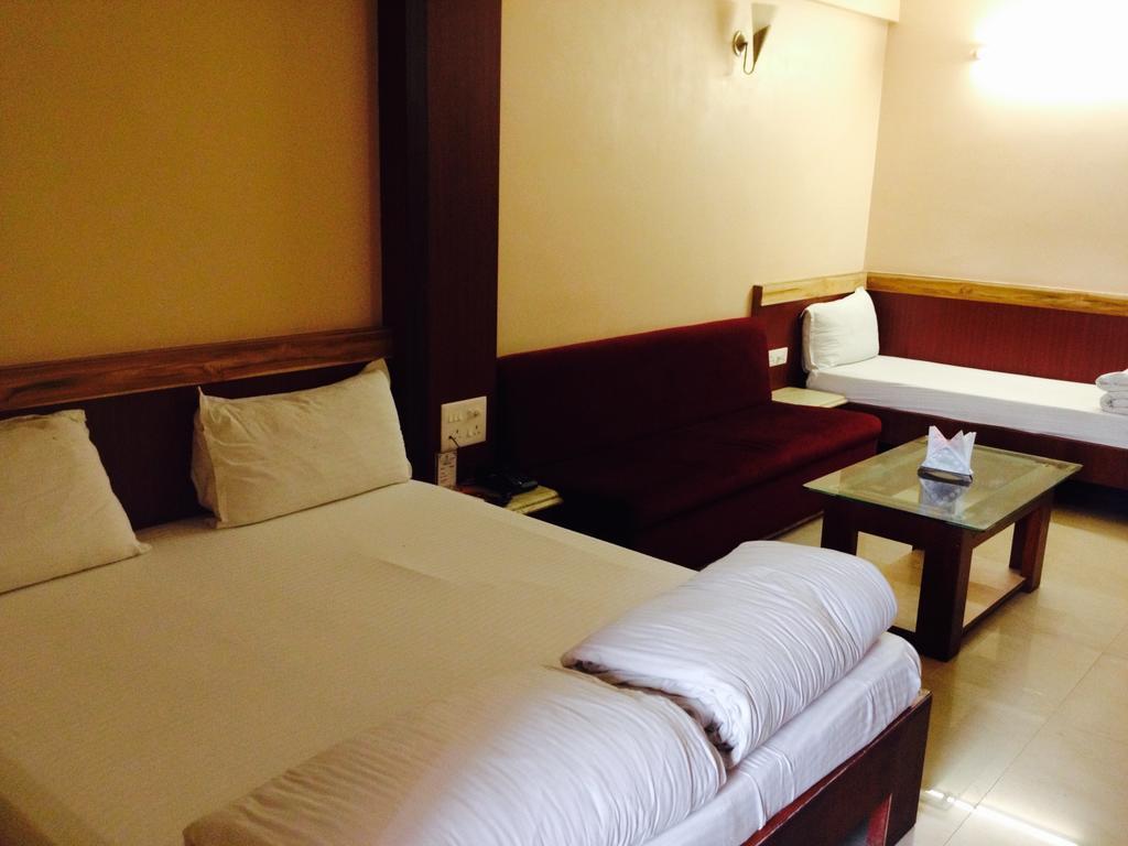 Jain'S Hotel Rajhans Bhopal Dış mekan fotoğraf